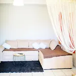 Luxury House 沃拉哈蒂