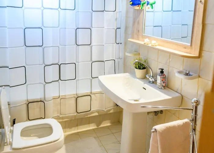 Daire Luxury House Vrahati